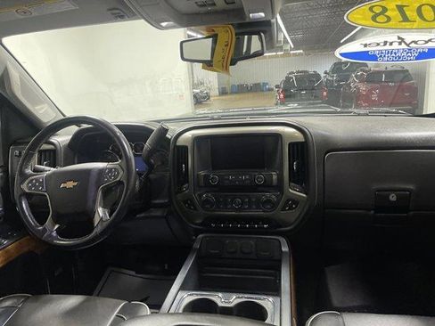 Used 2018 Chevrolet Silverado 2500 High Country w/ Duramax Plus Package AWD/4WD image 16