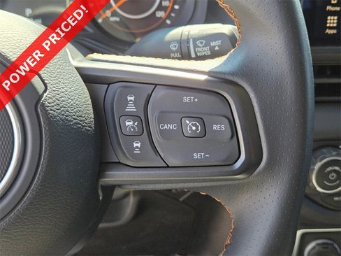 Used 2024 Jeep Gladiator Mojave image 26