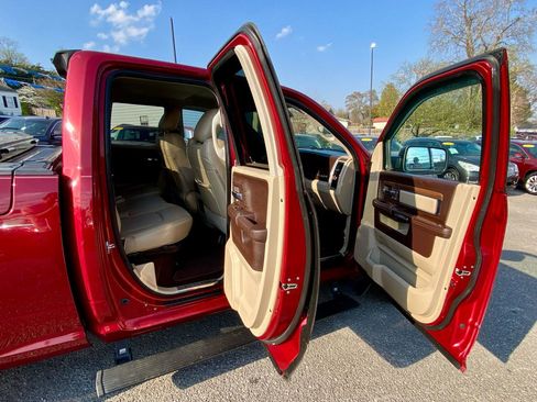 Used 2013 RAM 1500 Laramie image 10