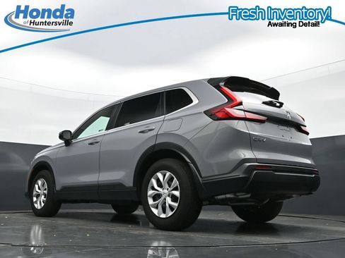 Used 2025 Honda CR-V LX image 38