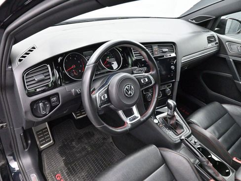 Used 2019 Volkswagen GTI SE w/ SE Experience Package image 13