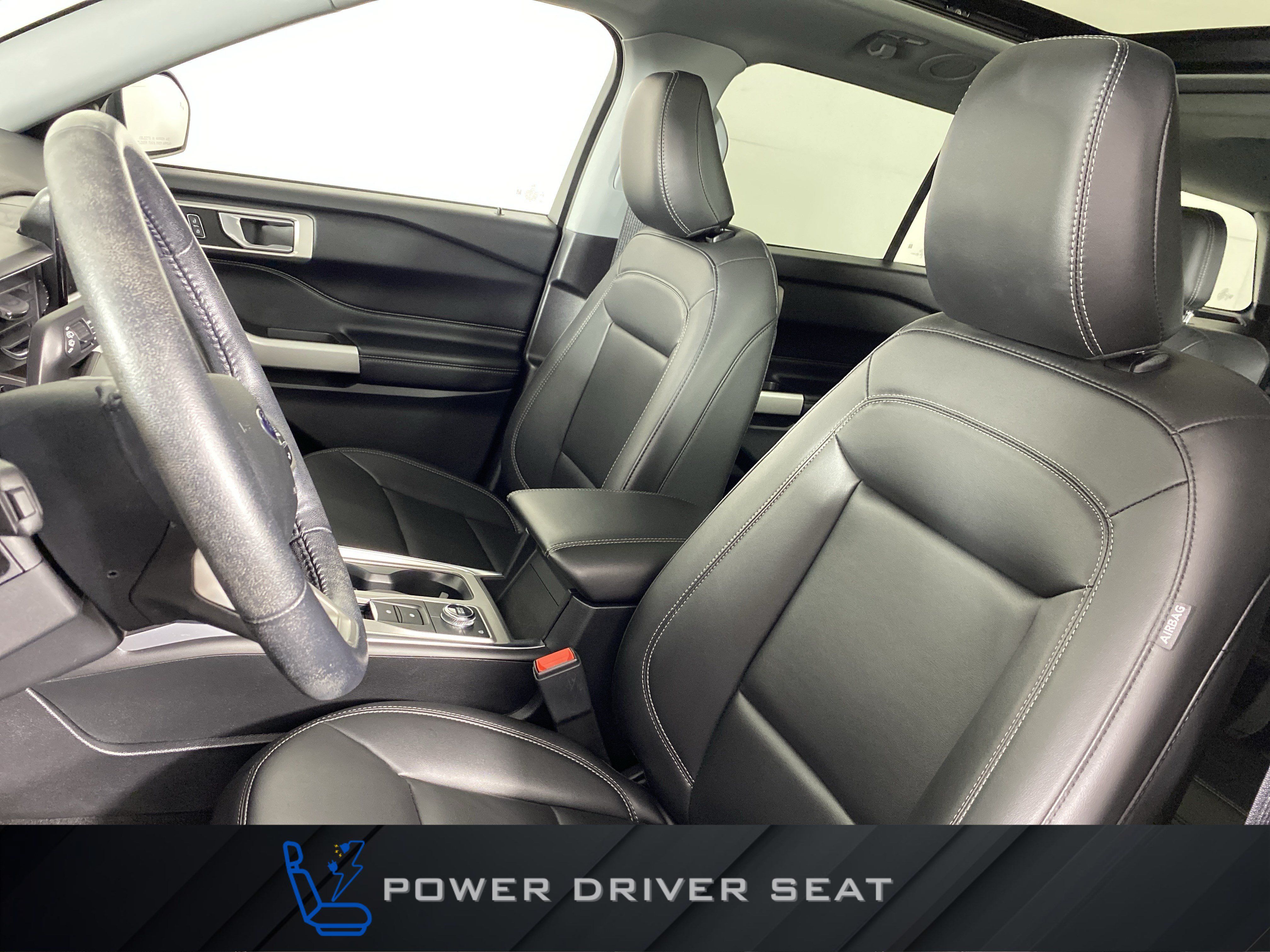 Used 2022 Ford Explorer XLT w/ Equipment Group 202A AWD/4WD image 18