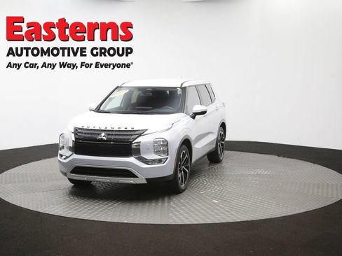 Used 2024 Mitsubishi Outlander SE AWD/4WD image 53
