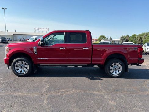 Used 2021 Ford F350 Platinum AWD/4WD image 2