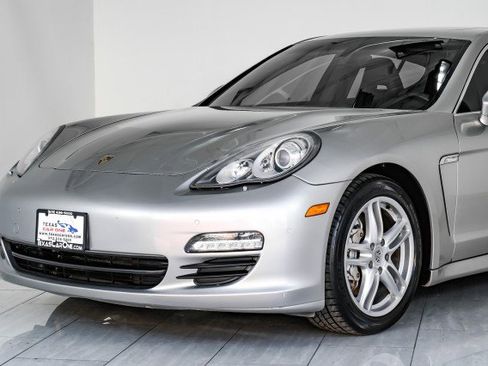 Used 2010 Porsche Panamera S image 56