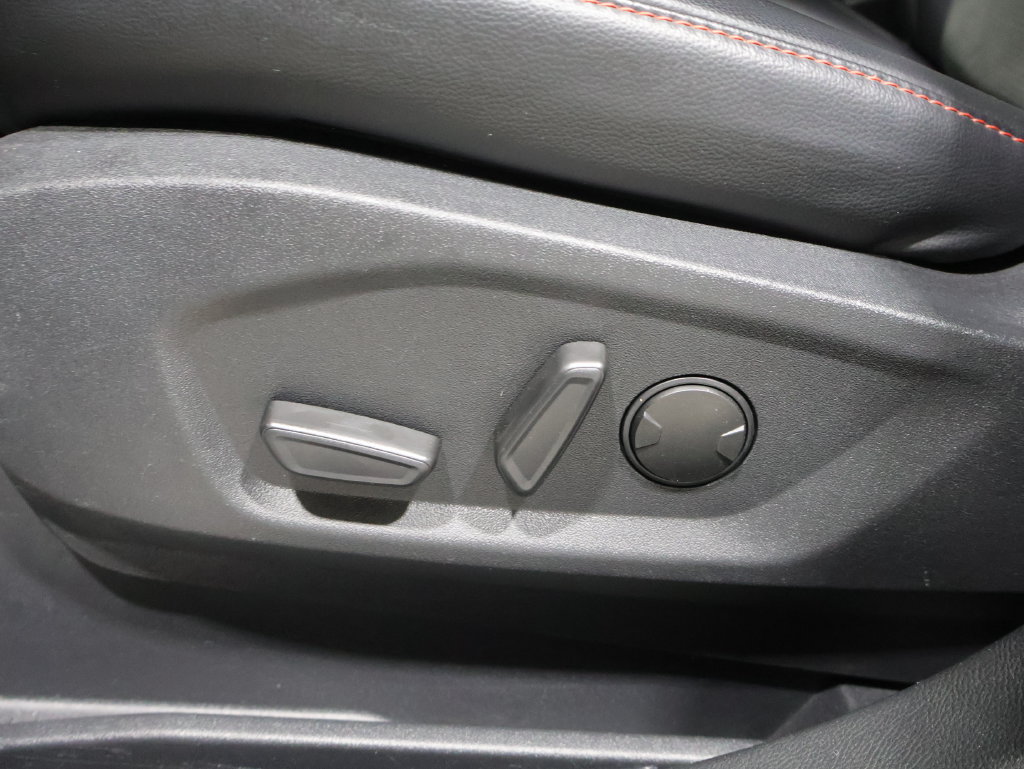 Used 2024 Ford Edge ST-Line AWD/4WD image 9