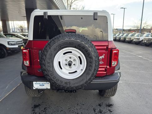New 2025 Ford Bronco Heritage Edition image 5