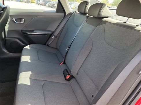 New 2025 Kia K4 LXS image 14