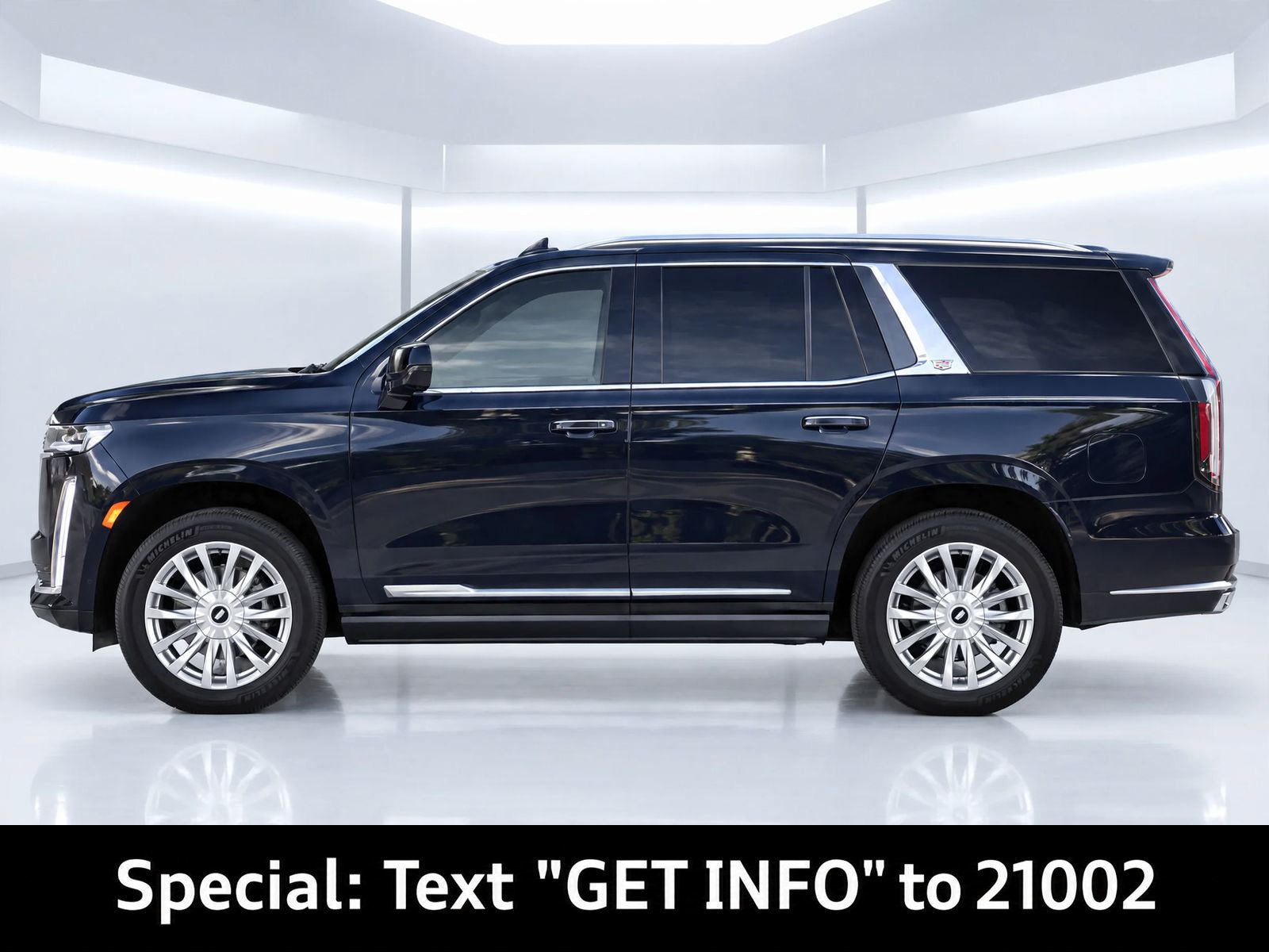 Used 2021 Cadillac Escalade Premium Luxury w/ Driver Assist Tech Package RWD image 6