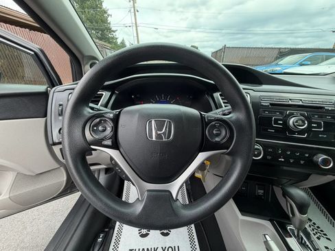 Used 2013 Honda Civic LX image 19