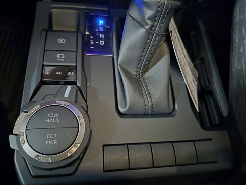 New 2026 Toyota Tacoma SR5 image 40