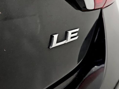 Used 2016 Toyota Camry LE image 31