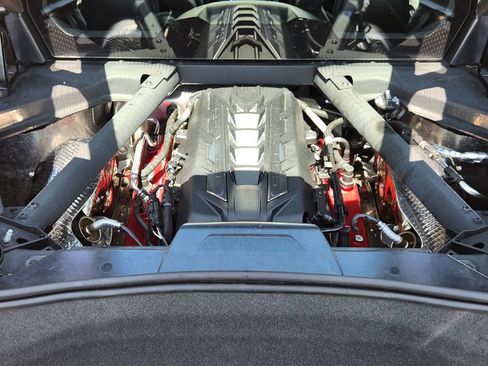 Used 2024 Chevrolet Corvette Stingray Preferred Cpe w/ Z51 Performance Package RWD image 30