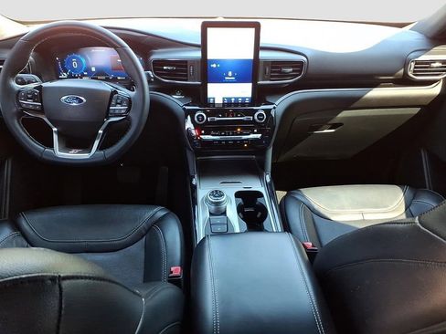 Used 2021 Ford Explorer ST w/ Equipment Group 401A image 18