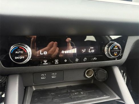 New 2026 Mitsubishi Outlander ES image 19