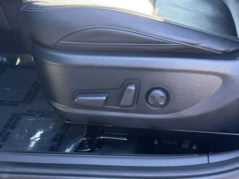 Used 2024 Kia Seltos EX image 14