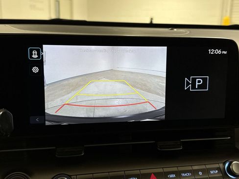 Used 2024 Hyundai Kona SEL FWD image 15