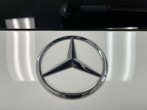 Used 2020 Mercedes-Benz GLC 300 300 4MATIC image 12