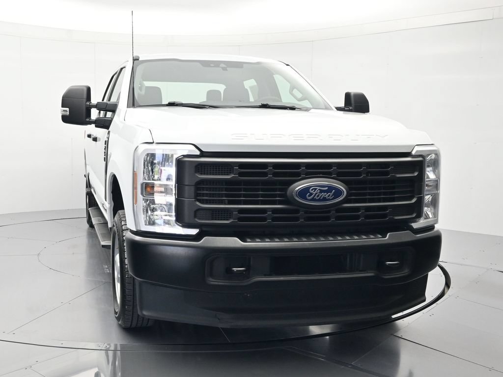 Used 2026 Ford F250 XL AWD/4WD image 2