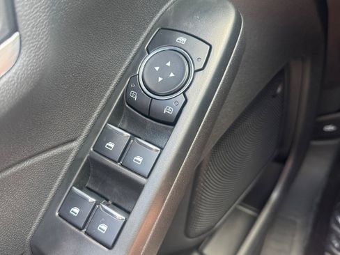 Used 2024 Ford Escape Platinum image 11