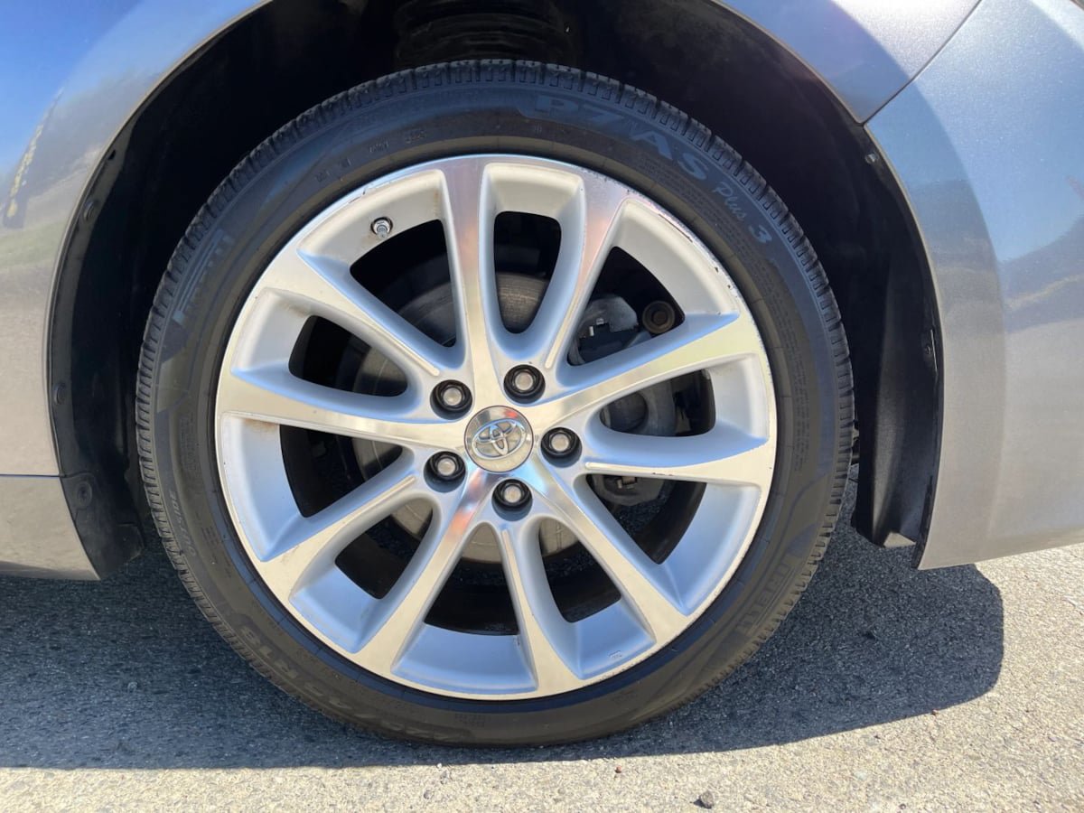 Used 2014 Toyota Avalon XLE Touring FWD image 34