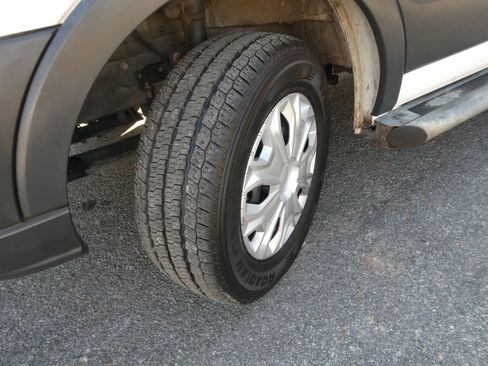 Used 2016 Ford Transit 250 Low Roof w/ Exterior Upgrade Package image 28