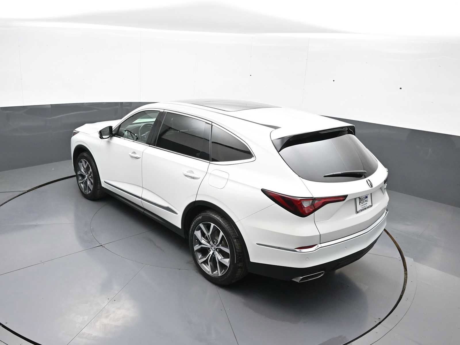 Certified 2024 Acura MDX w/ Technology Package AWD/4WD image 42