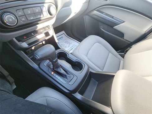 Used 2020 GMC Canyon 2WD Crew Cab w/ Convenience Package image 20