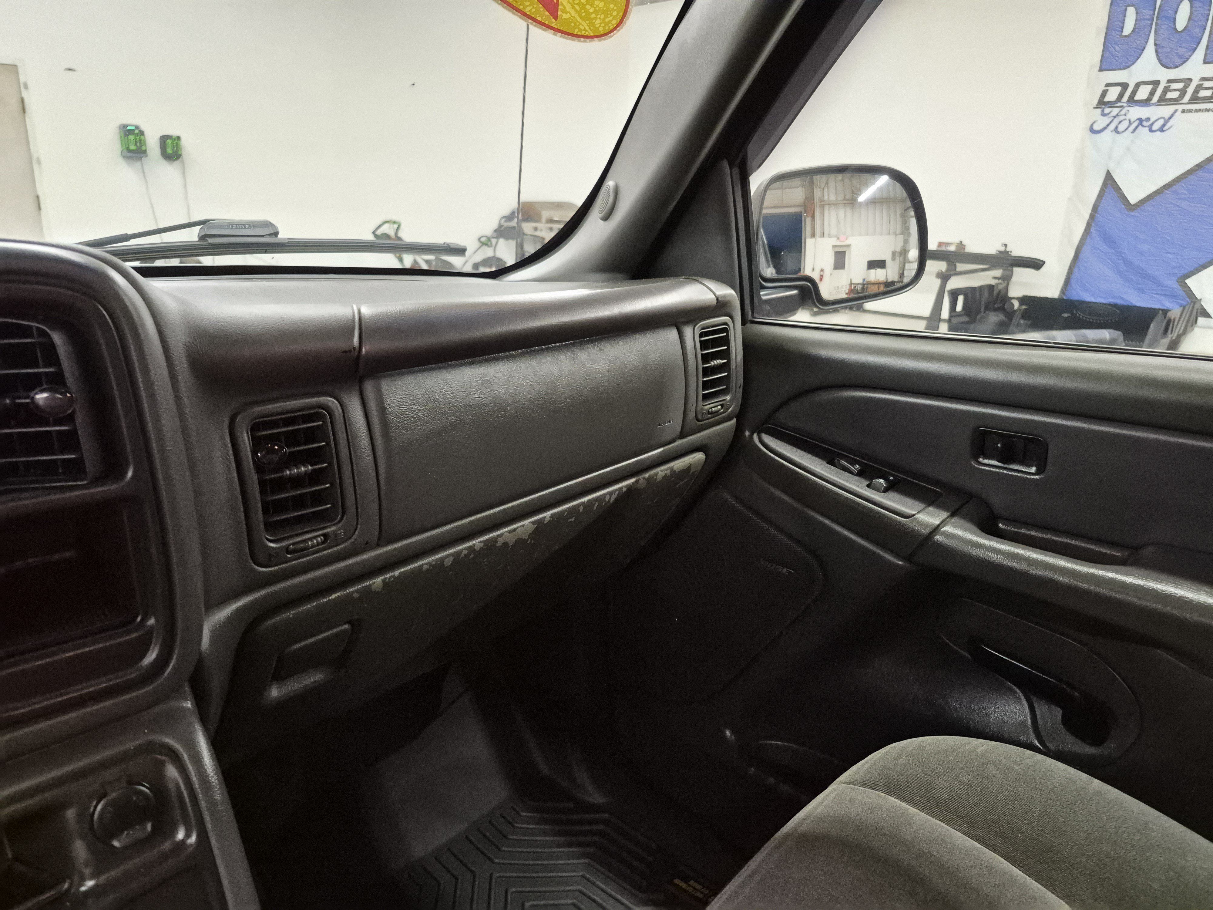 Used 2004 Chevrolet Silverado 1500 LS RWD image 18
