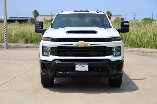New 2026 Chevrolet Silverado 2500 Custom w/ Custom Value Package AWD/4WD image 2