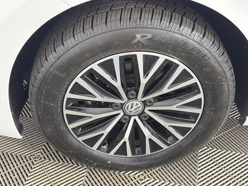 Used 2021 Volkswagen Jetta FWD image 13
