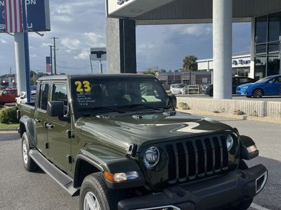 Used 2023 Jeep Gladiator Sport