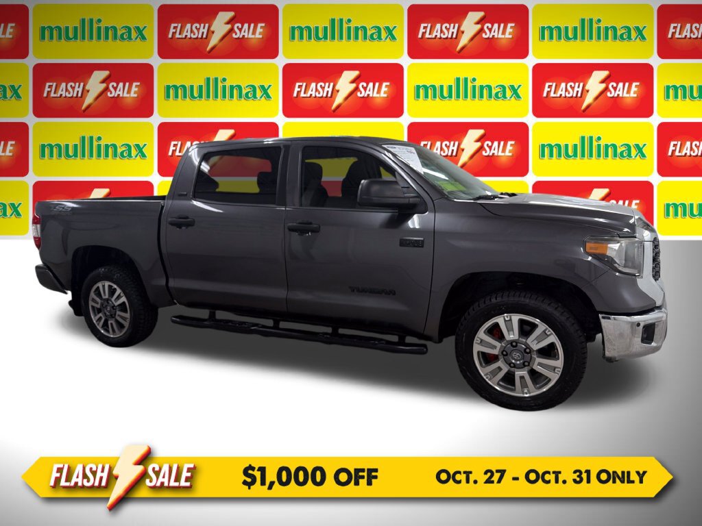 Used 2021 Toyota Tundra SR5 RWD image 2