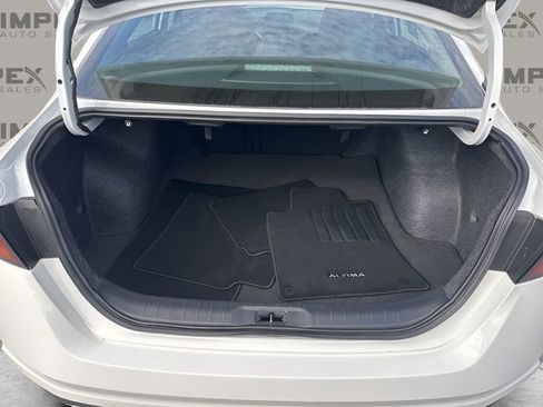 Used 2025 Nissan Altima 2.5 SV image 26