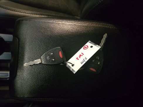 Used 2014 Jeep Wrangler Unlimited Sahara image 30