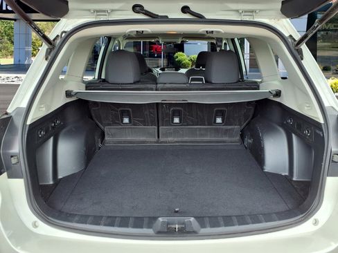 Used 2023 Subaru Forester Premium AWD/4WD image 26