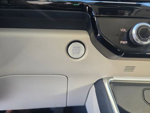 New 2026 Kia Carnival SX Prestige FWD image 18