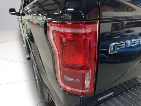 Used 2017 Ford F150 Lariat w/ Equipment Group 502A Luxury image 13