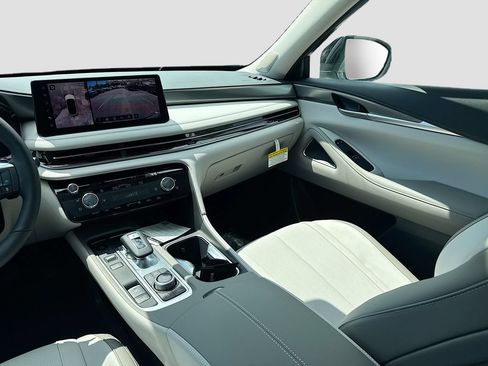 Certified 2026 INFINITI QX60 Luxe w/ Cargo Package FWD image 26