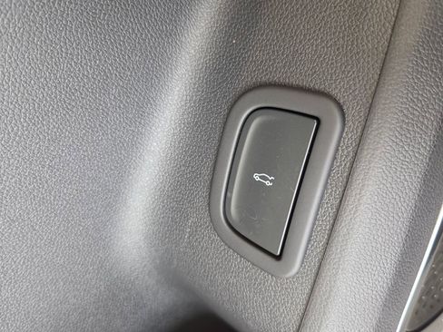 New 2026 GMC Acadia Elevation w/ Black Edition image 28