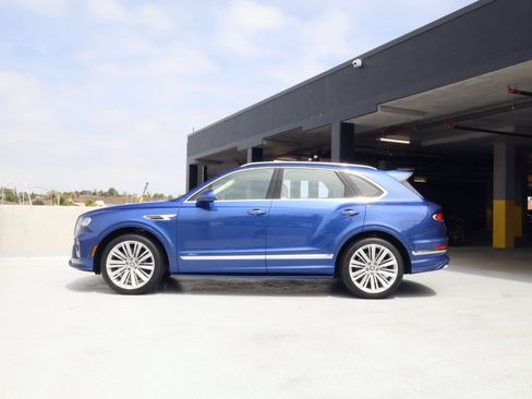Used 2021 Bentley Bentayga Speed AWD/4WD image 6