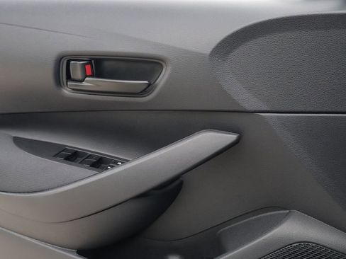 Used 2026 Toyota Corolla LE FWD image 11