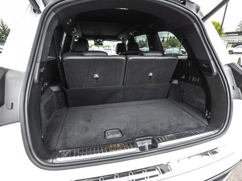 Used 2021 Mercedes-Benz GLS 450 4MATIC image 36