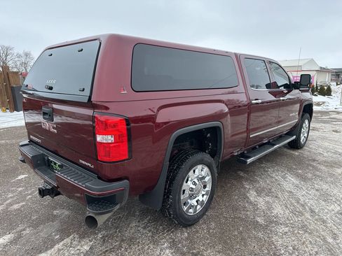 Used 2017 GMC Sierra 2500 Denali w/ Duramax Plus Package image 5