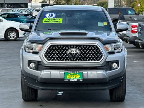 Used 2019 Toyota Tacoma TRD Sport w/ Technology Package RWD image 11