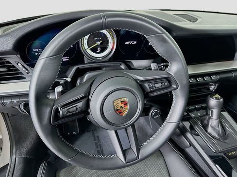 Used 2022 Porsche 911 GT3 image 12