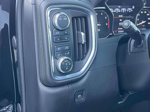 Certified 2023 GMC Sierra 2500 Denali image 30