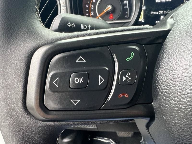 Used 2025 Jeep Wrangler Unlimited Sport AWD/4WD image 26