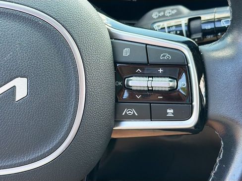 Used 2024 Kia Sorento S w/ Panoramic Sunroof Package FWD image 20