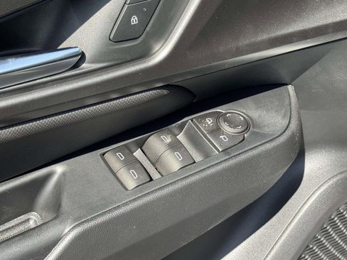 New 2026 Chevrolet Equinox EV LT image 14